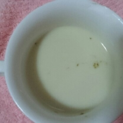 緑茶のチャイは甘みがあって優しい～☆紅茶よりこちらの方が好きかも。スパイスなくても美味しいね(^^)